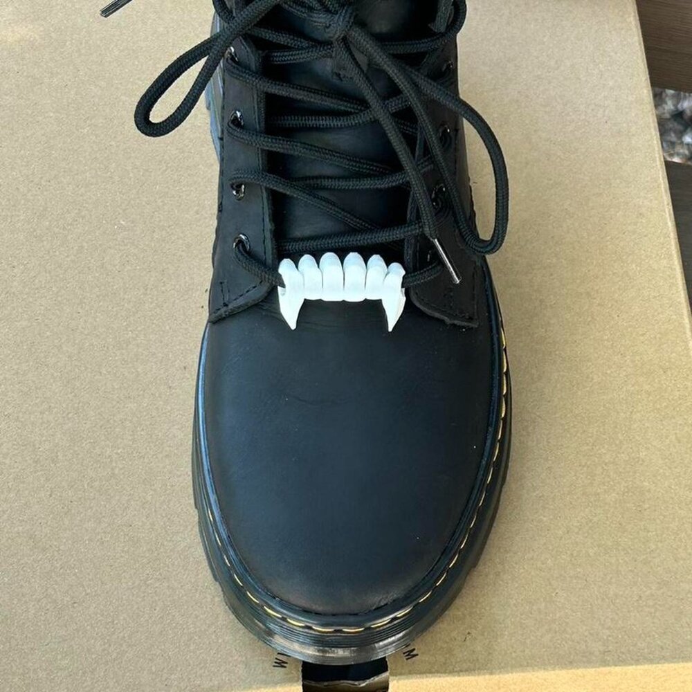 Emo/Punk/Alternative Halloween Vamp Fangs Teeth Custom Lace Lock / Charms - Picture 3 of 9